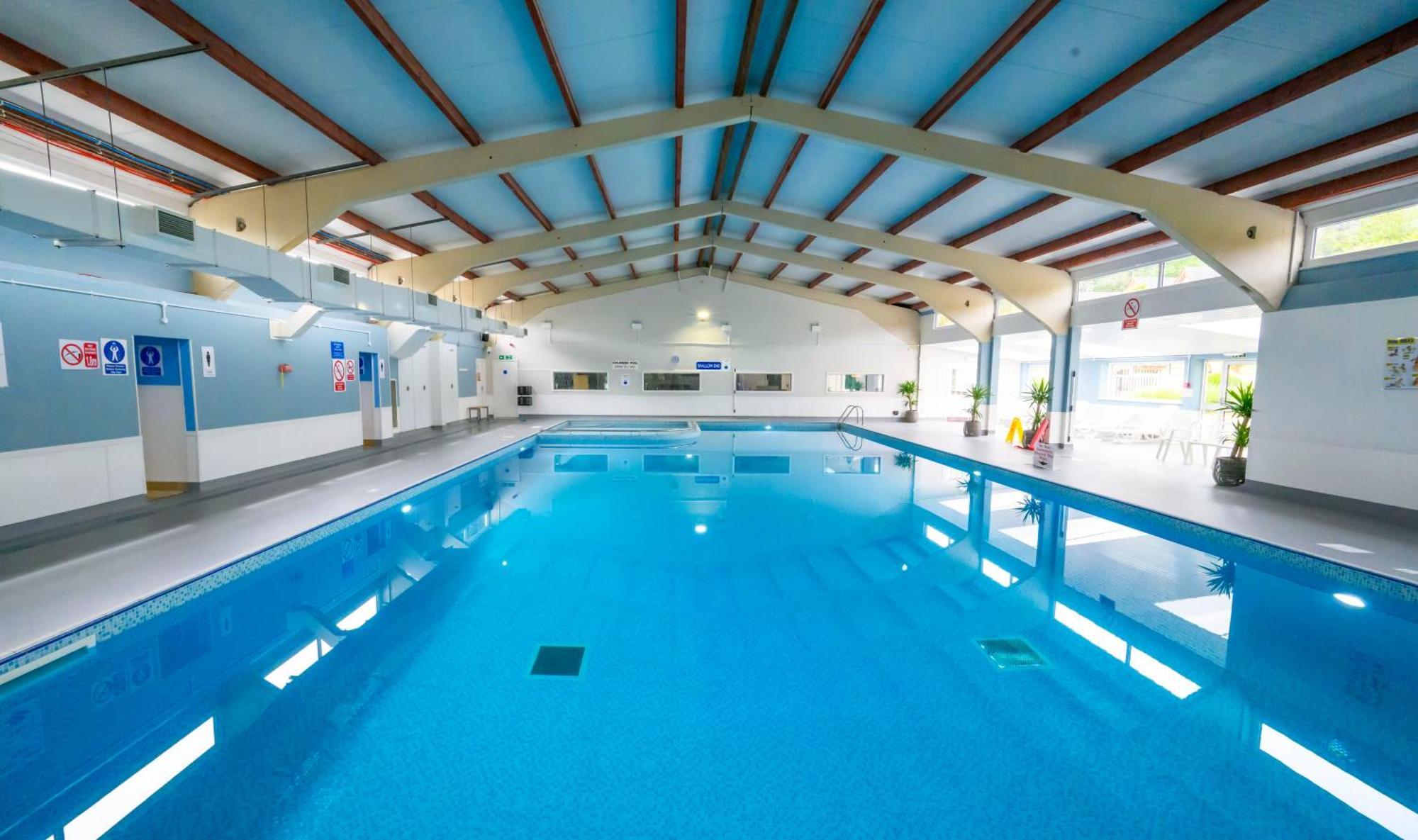 Escape To A Clifftop Chalet With Pool And Tennis Onsite - 1A Kingsdown Holiday Park Extérieur photo