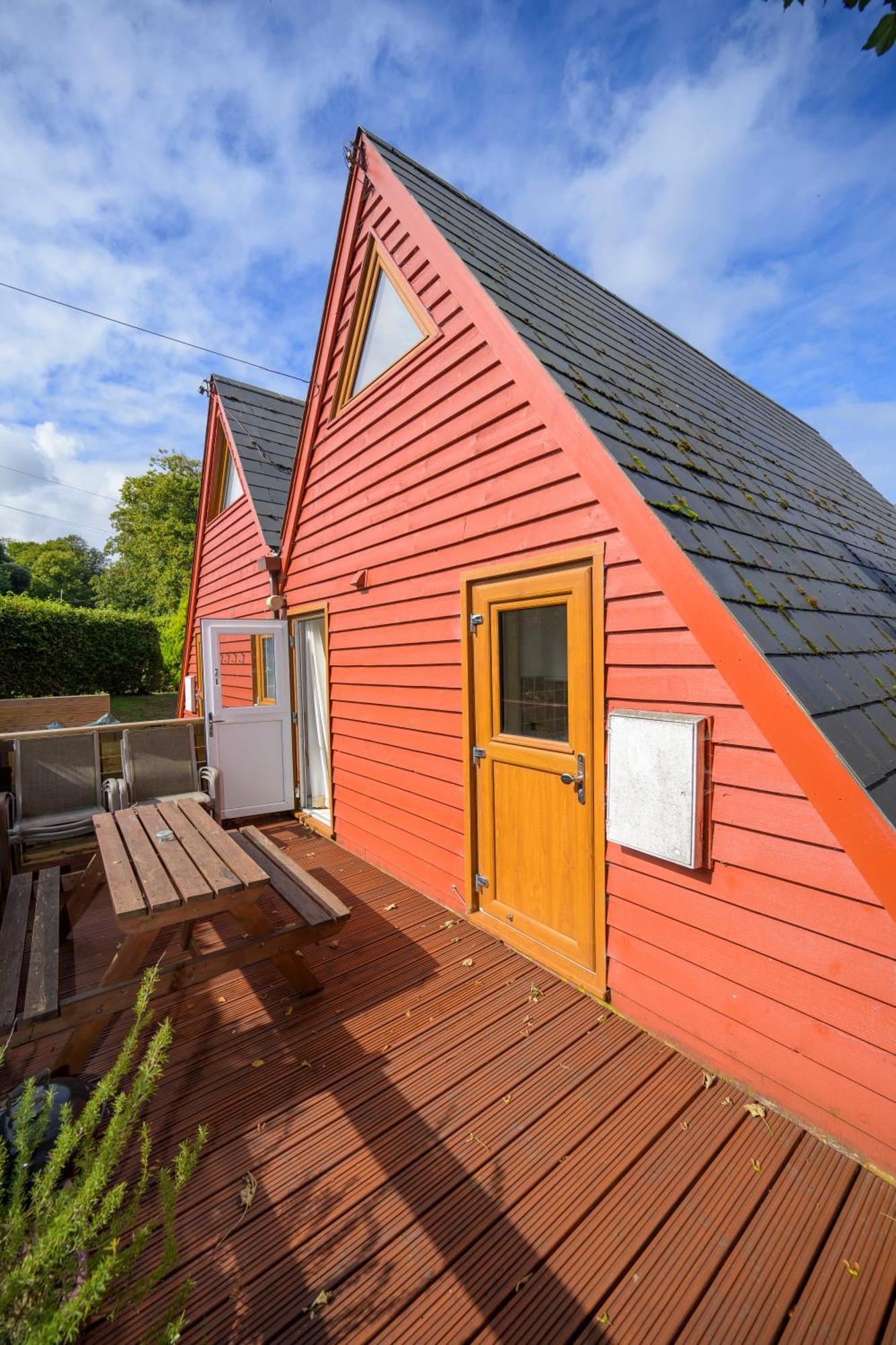 Escape To A Clifftop Chalet With Pool And Tennis Onsite - 1A Kingsdown Holiday Park Extérieur photo